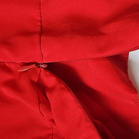 T C E C Red Dress Crop Top Ruffled Blouse M - Picture 8 of 8